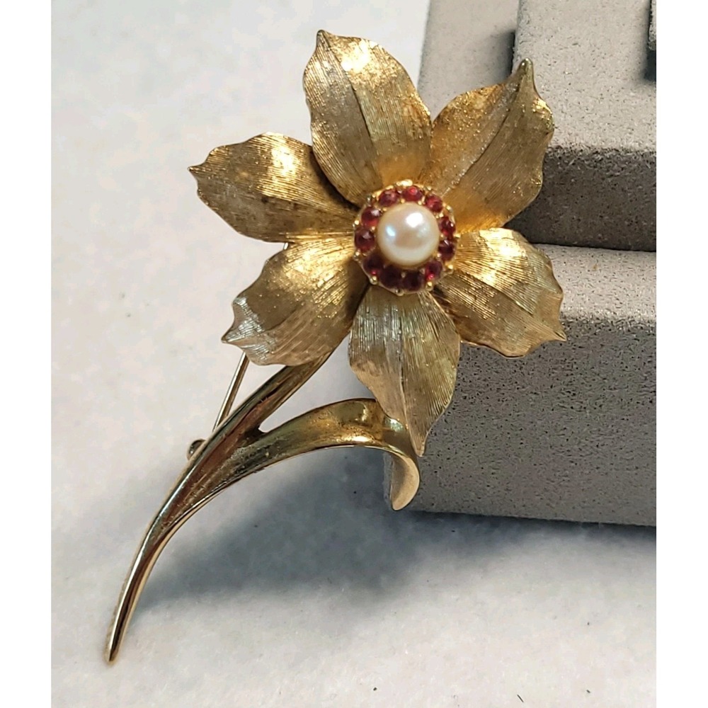 Vintage Marcel Boucher 8367P Narcissus Flower Brooch Pearl Red Rhinestone Signed